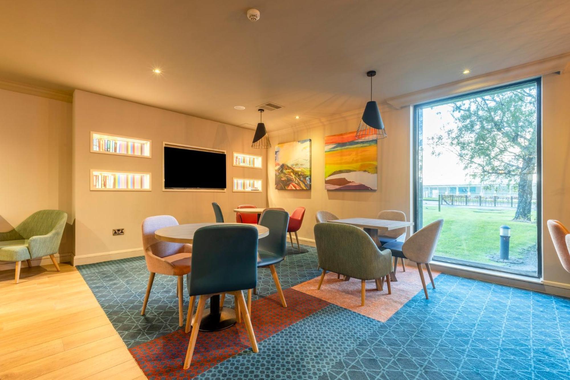 Holiday Inn - Glasgow Airport By Ihg Paisley Eksteriør billede