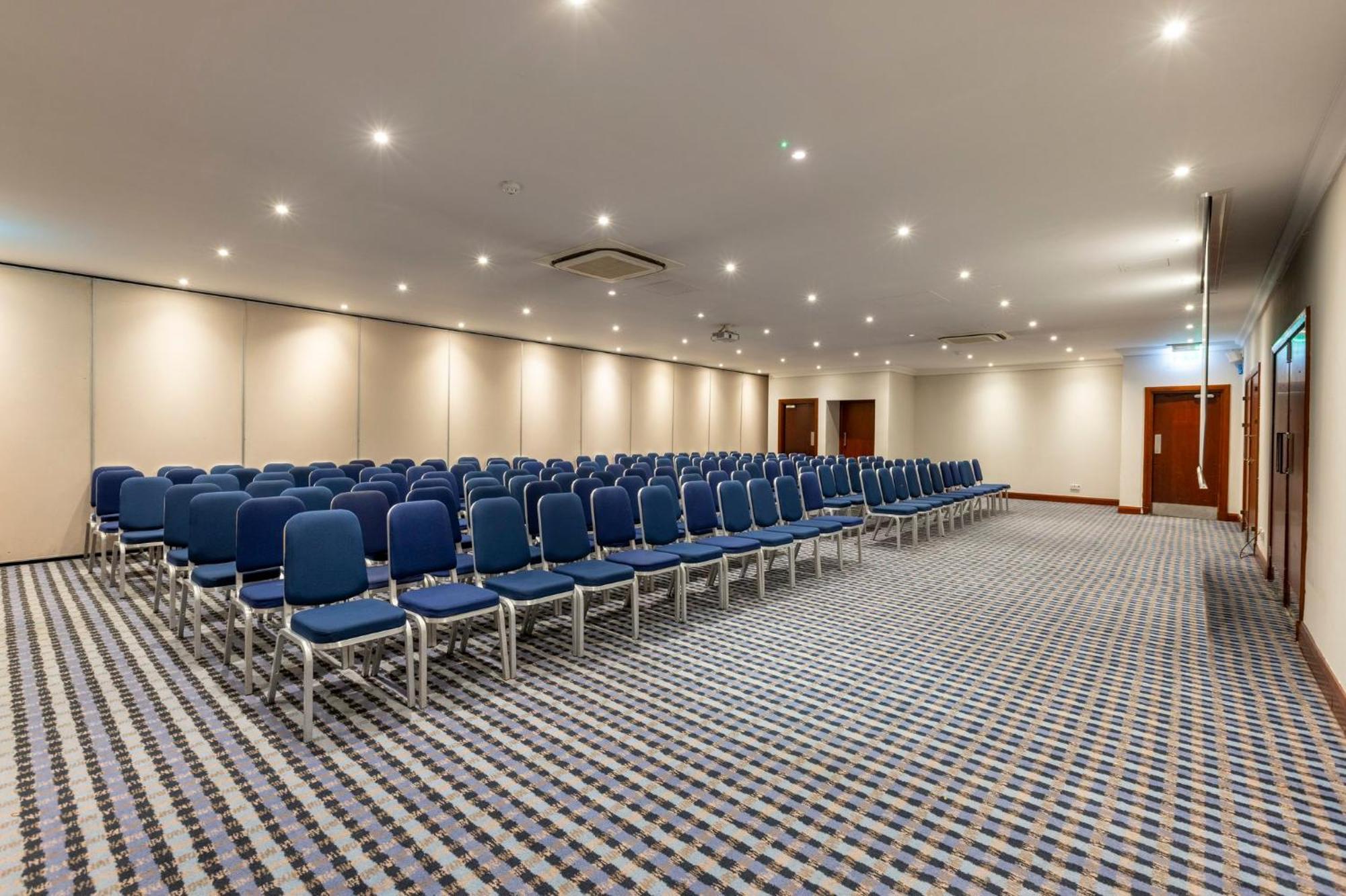 Holiday Inn - Glasgow Airport By Ihg Paisley Eksteriør billede