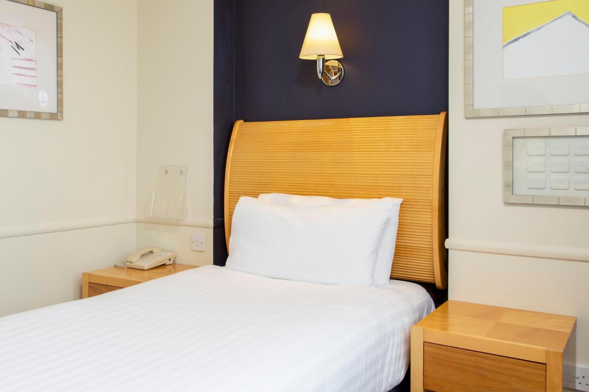 Holiday Inn - Glasgow Airport By Ihg Paisley Eksteriør billede